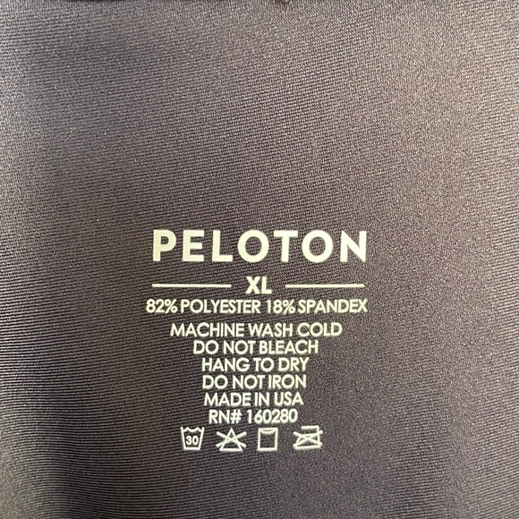 Peloton sparkle high waisted leggings - Picture 11 of 11